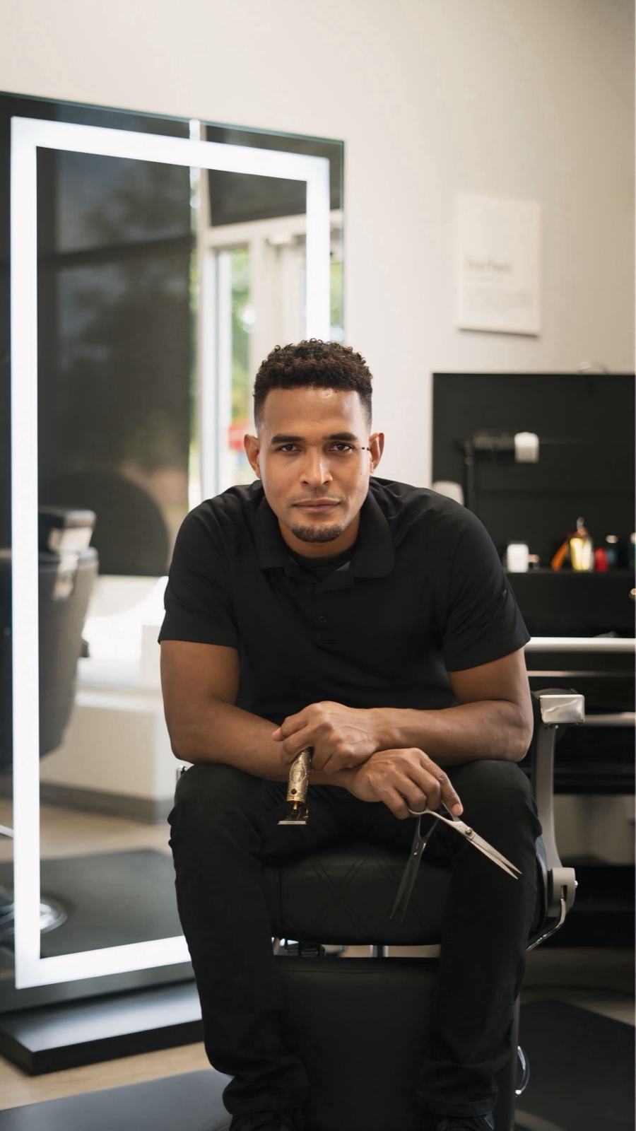 Charlie Perez — Master Barber